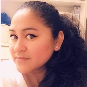 Meet your Posher, Yeyina